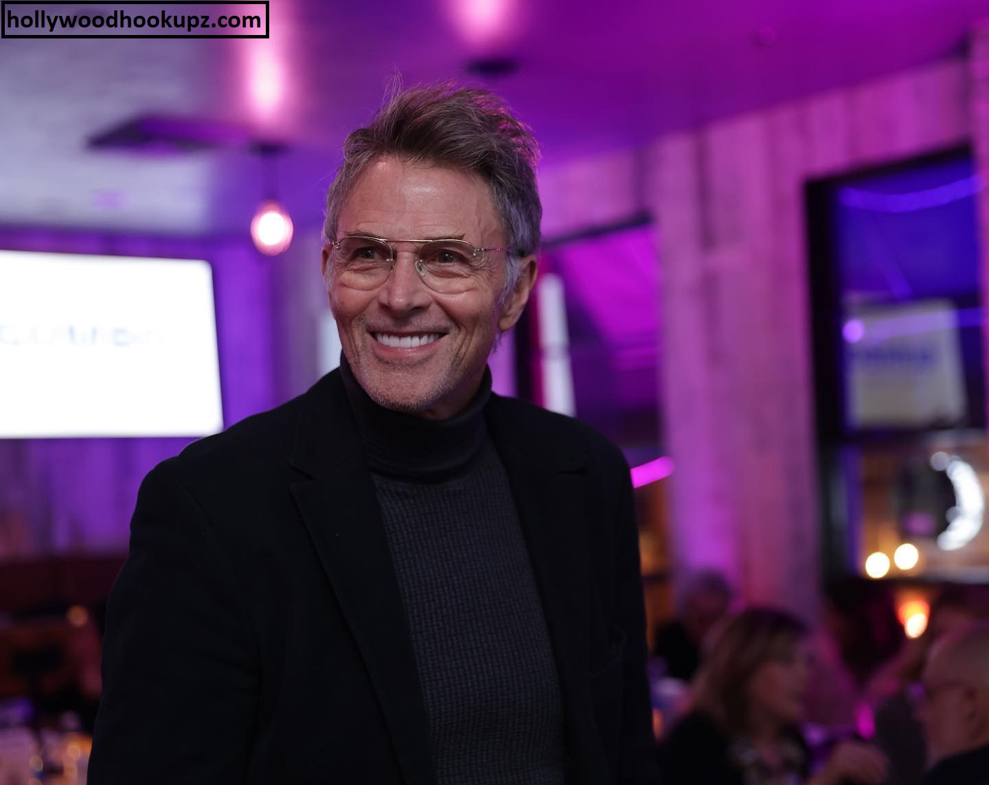 Is Tim Daly Married to Tea Leoni? Married or Just Dating Find Out

